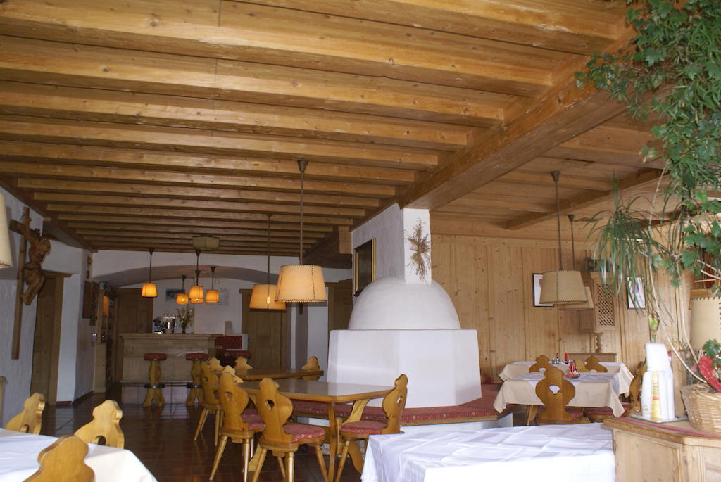 Gasthof Hirschen Wenns Ngoại thất bức ảnh